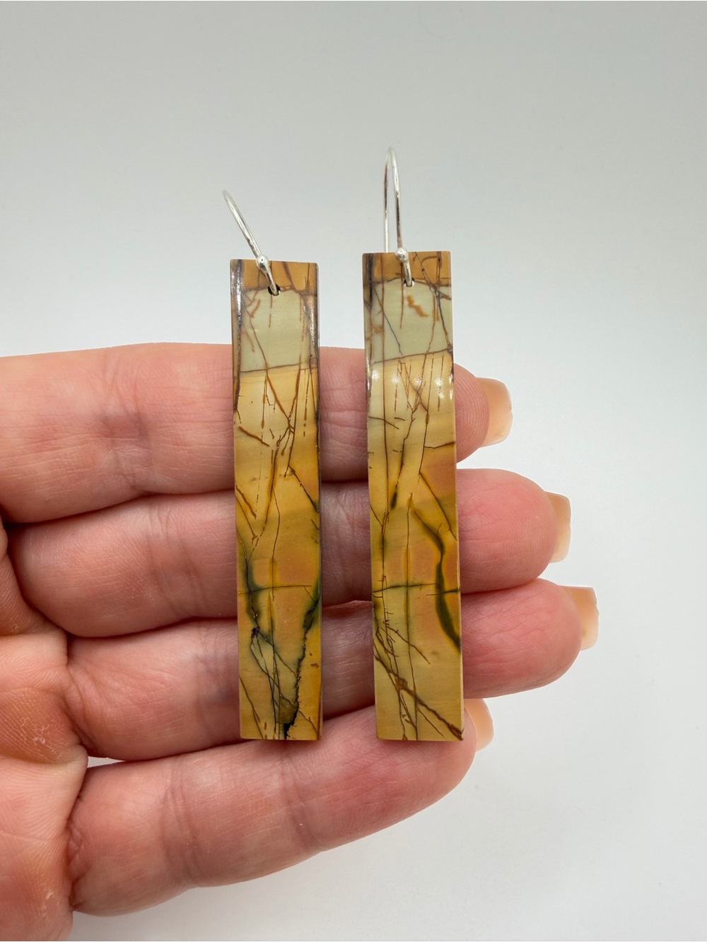~2.75" NWOT 925 hooks and genuine 55x10mm Red Creek Jasper dangle earrings!